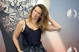 Lorie pester nous répond (interview). Elle A Congele Ses Ovocytes Lorie Raconte Son Combat Pour Devenir Mere