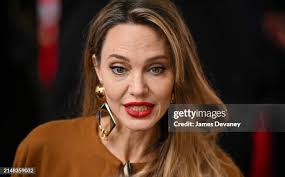 23.110 O B Brown Stock Photos, High-Res Pictures, and Images