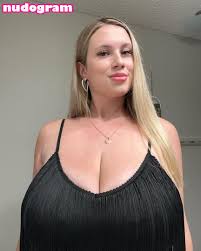 Martha Woller  Martha Wöller  woller.martha Фото утечки OnlyFans  обнаженная №9 - Nudogram v2.1