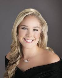 Brad Chesley's Instagram, Twitter & Facebook