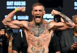 Der boxer verdiente 250 millionen dollar aus seinem kampf mit manny pacquiao im jahr 2015. Floyd Mayweather Jr V Conor Mcgregor Weigh In Alter Vermogen