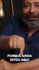 [BEM VINDOS E REVINDOS], Assim, atualizo as novidades e me apresento para  quem está chegando neste perfil. Compartilha com os amigos e amigas. Vai no  site da Iluminuras e adquire os livros. Bj., ...