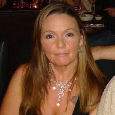 Naomi Elle Barnes (@naomi.e.barnes)