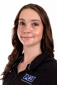 Elizabeth Stackpole's Instagram, Twitter & Facebook