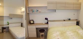 床頭櫃 梳妝台參考 上櫃不做到頂 床頭右側留直立格子櫃 home home decor loft bed