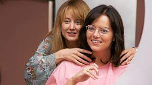 Unfortunately battle of the sexes doesn't give this groundbreaking sports event its due, and instead pads the film with unnecessarily scenes and subplots to make political statements about. Battle Of The Sexes 2017 Mubi