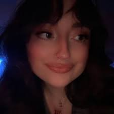 ciara mae 🎱🍒🖤💋 (@theciaramae)