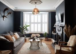 Living room layout is a fascinating area of interior design, because the living room is the place where we spend time entertaining, relaxing, and not only are these pics a great way to get innovative design ideas for your own home, they shed light on some tricky layout dilemmas: 75 Beautiful Living Room Ideas Designs July 2021 Houzz Uk