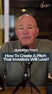 Devon Dickinson's Instagram, Twitter & Facebook