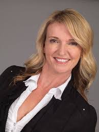 Sherry Dunn's Instagram, Twitter & Facebook