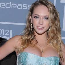 Chris Brown denies having any contact with porn star who posted alleged  nude photos of him - The Mirror