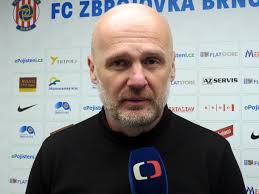 Oyuncu olduğu dönemde orta sahanın sağında oynayan bílek, çekoslovakya ve çek cumhuriyeti millî takımlarında forma giymiştir. Fc Vysocina Jihlava Michal Bilek Bod Z Brna Je V Nasi Situaci Malo