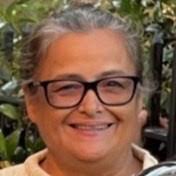 Diane Scheller's Instagram, Twitter & Facebook