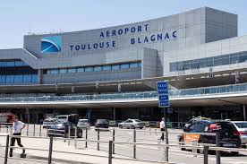 Avec un vol sans escale, comptez une heure de trajet entre toulouse et nantes. Nantes Rennes Marseille Tous Les Vols Hop Annules Pour Greve Lundi 17 Juillet A Toulouse Actu Toulouse