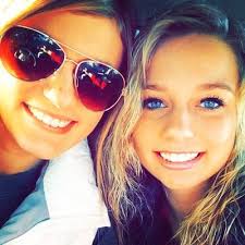 Michaela Kay Lund (@MichaelaLund)