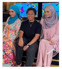 Facebook gives people the power to share and makes the. Intan Saleh Belum Maafkan Izreen Azminda Niat Itu Seperti Surat Saiah Alamat Pergi Ke Lain Tempat Songs