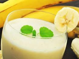 Klassischer Bananenshake Rezept Bananen Shake Rezept Rezepte Bananenshake