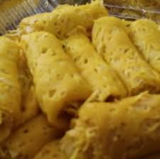 Kami menyediakan khidmat rundingan dan pembinaan bermula dari pemilihan reka bentuk rumah. Roti Jala Emas Rm Roti Jala Kak Mah Dan Kuih Sejukbeku Facebook