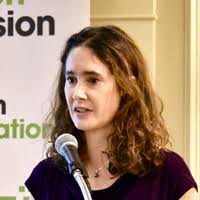 Amy Bellinger's Instagram, Twitter & Facebook