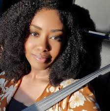 There's two types of people in this world. People who hate kalalou and  people who can eat it everyday ‼️ Which one are you? #lunionsuite #haitian  #thehaitianamerican #caribbean 🇭🇹