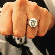 I do these on wooden beam, but a regular bar could also be ok. Man Gold Ring Custom Engraved Ring Initial Ring Man Pinky Ring Crown Ring Coat Of Arms Ring Personalized Ring Man Pinky Ring Mens Gold Rings Gold Rings Gold Ring Designs