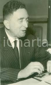 1940 ca PARIS Ammiraglio Charles PLATON nel suo ufficio *Fotografia