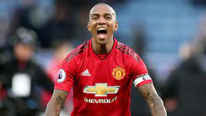 Click here to read latest news on ashley young. Man Utd Veteran Ashley Young Officially Signs One Year Contract Extension At Old Trafford Ht Media