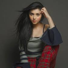 Mallika dua waist size 32 inch and hip size 36 inch. 16 Mallika Singh Body Measurement Celebrity Body Measurements