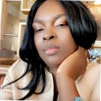 Kiona Williams's Instagram, Twitter & Facebook