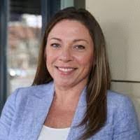 Erin Burt's Instagram, Twitter & Facebook