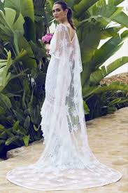 Check spelling or type a new query. Spanische Brautkleider Von Charo Ruiz Ibiza