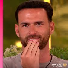 Still processing that steal, hbu? 🫣 #LoveIsland #AllStars
