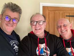 Lavenham and Wortham duo's podcast Who's Tom and Dick? brings in celebrity  support including from Jimmy Tarbuck and Cliff Thorburn to promote positive  attitude to ill health