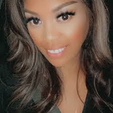 Donna Rumph's Instagram, Twitter & Facebook