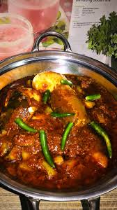 Buang tulang di bahagian tgh ikan sardin. Sambal Sardin Hancur