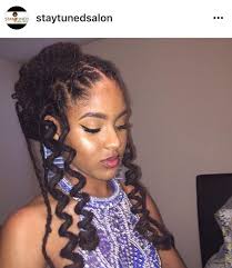 Black hair salon keratin protein hair straightening, sew in hair weaves & natural hair care. 15 Natural Hair Salons In Houston Naturallycurly Com
