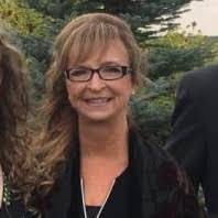 Lori Paine's Instagram, Twitter & Facebook