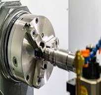 8 Parts of a CNC Lathe Machine | Xometry