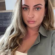 I'm not sure if anyone is interested in collecting scrap metal? On my  cobbles at the side of my house, next to the public footpath leading from  Worthington close, to 15 Apreece