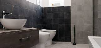 Se devi ristrutturare un bagno lungo e stretto, la scelta ricadrà sul box doccia: Rifare Il Bagno Senza Sostituire Gli Impianti I Problemi Tecnici E Le Norme