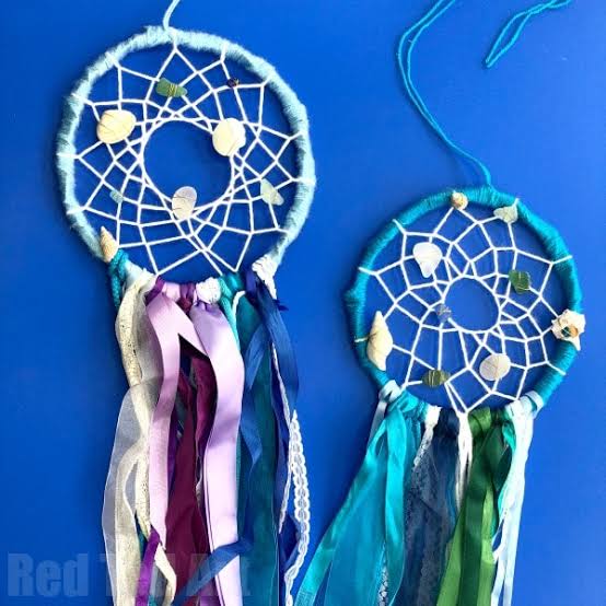 DIY Mermaid Dreamcatcher - Red Ted Art - Kids Crafts
