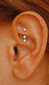 10 Unique And Beautiful Ear Piercing Ideas From Minimalist Studs To Extravagant Jewels Cute Piercings Ear Piercings Cute Ear Piercings