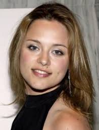 Zoë Tapper : Actress