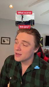 Mike Vining's Instagram, Twitter & Facebook