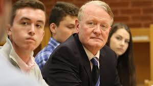 Rep. Leonard Lance, still meets voters face to face, deserves credit