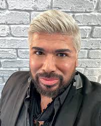 STAFF SPOTLIGHT: Please join us in welcoming back to our team Master  Hairdresser Robert Aganza. Robert was with us at our Downtown salon — until  2020 came along and called him in