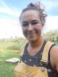 What sailboats are available for sale or free near Sarasota for living and  fixing up?