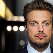 ColdHardCash Entertainment ™