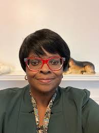 Miriam Vance's Instagram, Twitter & Facebook