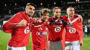 La turquie et l'italie lancent l'euro 2021 de football, ce vendredi, avec ce premier match du groupe a ce match d'ouverture de l'euro 2021 de foot entre la turquie et l'italie bénéficiera d'une diffusion. Foot Lille Champion Burak Yilmaz Maman Nous Sommes Champions